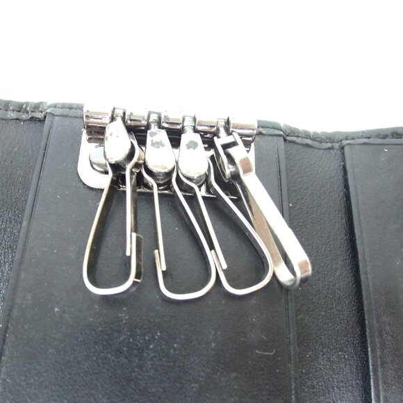 Authentic BURBERRY key holder leather [Used] - Picture 6 of 12